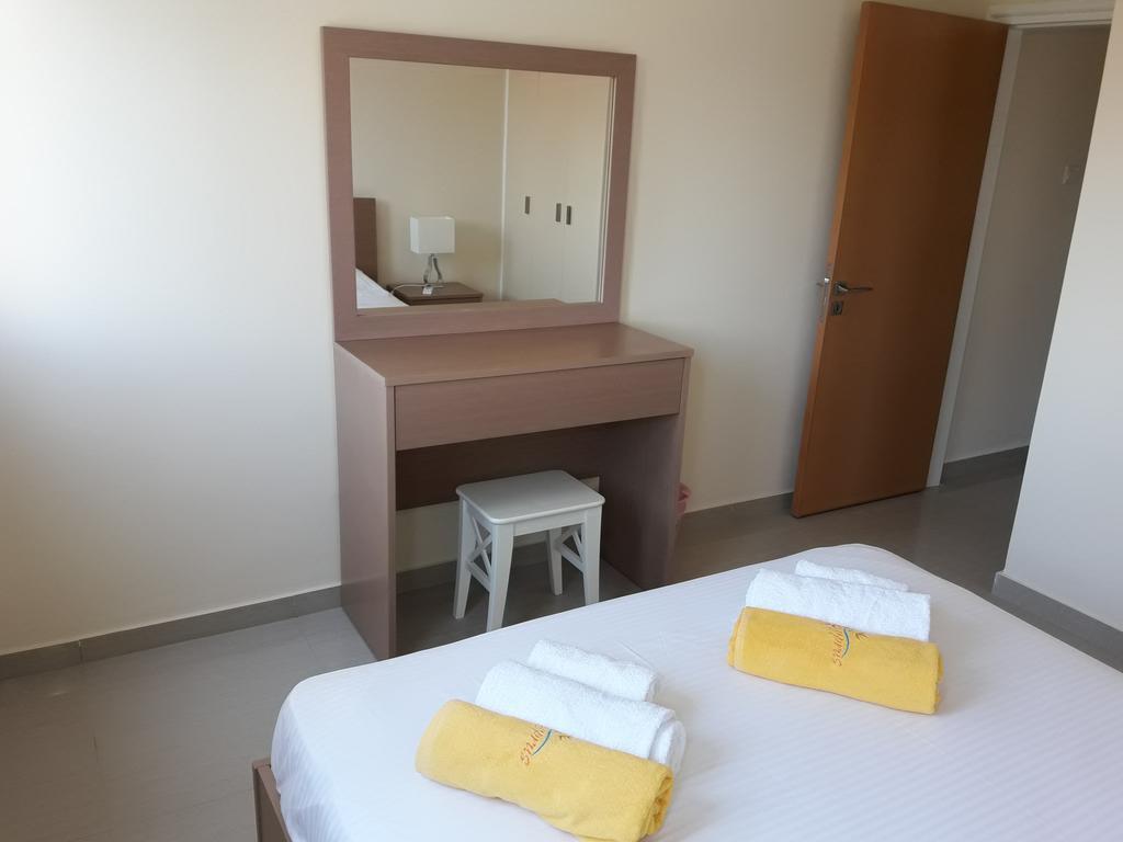 32 Hill Court Διαμέρισμα Λάρνακα Εξωτερικό φωτογραφία